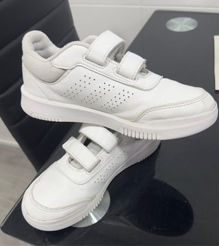 Zapatillas Adidas Niño Velcro Blancas, talla 34