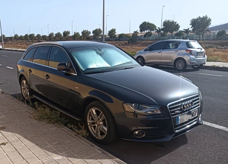 Audi A4 2009 - foto 1