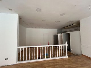Local comercial en alquiler en Centre - Joan Prim en Granollers