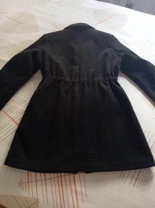 Abrigo Sra. Negro