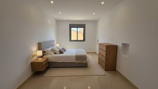 Piso en venta en San Luis en Almería