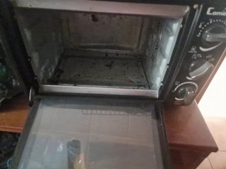 Horno eléctrico pequeño Comeler