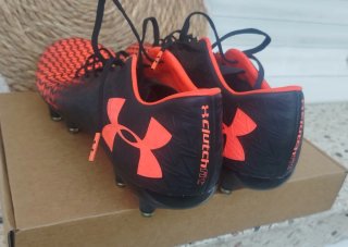 Botas de fútbol Under Armour FG talla 44