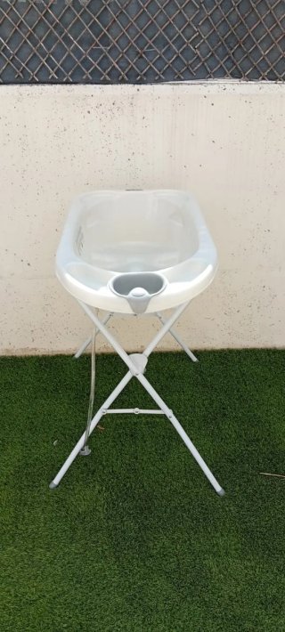 Bañera para bebé Jane con patas