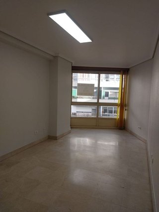 Oficina en alquiler en As Travesas - Balaídos en Vigo