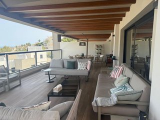 Piso en alquiler en Los Naranjos - Las Brisas en Marbella