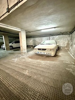 Garaje en venta en Mercado en Alicante