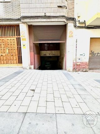 Garaje en venta en Mercado en Alicante