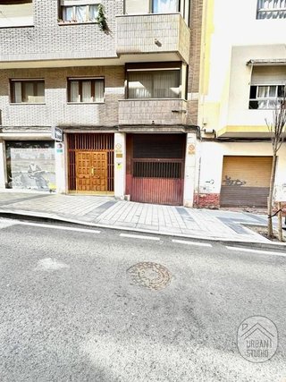 Garaje en venta en Mercado en Alicante