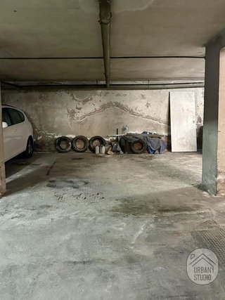 Garaje en venta en Mercado en Alicante