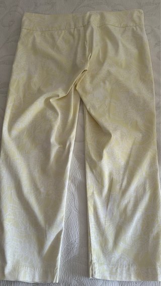 Pantalón Zara estampado flores T.38