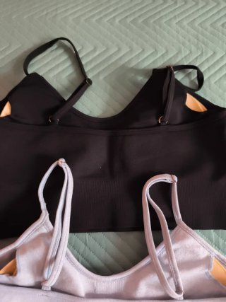 3 Tops deportivos chica