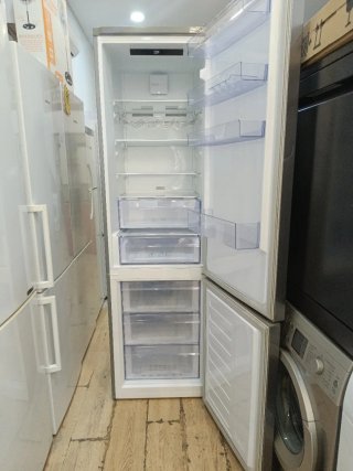 Nevera Beko con garantía y transporte