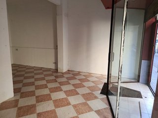 Local comercial en alquiler en La Prosperitat en Barcelona