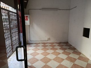 Local comercial en alquiler en La Prosperitat en Barcelona