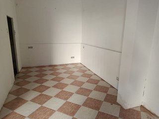 Local comercial en alquiler en La Prosperitat en Barcelona
