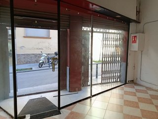 Local comercial en alquiler en La Prosperitat en Barcelona