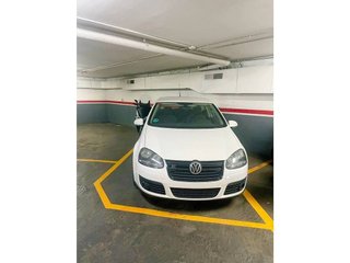 Garaje en venta en Centre - Cordelles en Cerdanyola del Vallès