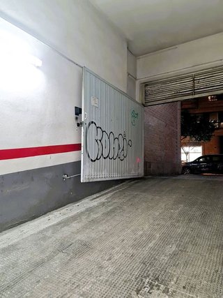 Garaje en alquiler en La Carrasca en Valencia