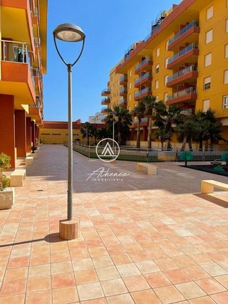 Piso en alquiler en El Puerto - Romanilla en Roquetas de Mar