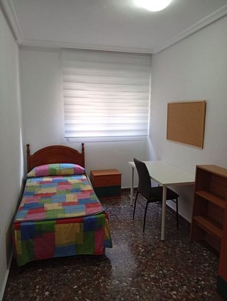 Piso en alquiler en Hospital en Jaén
