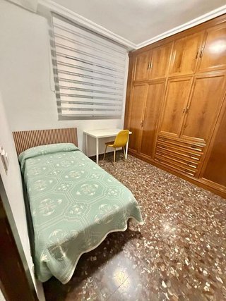 Piso en alquiler en Hospital en Jaén