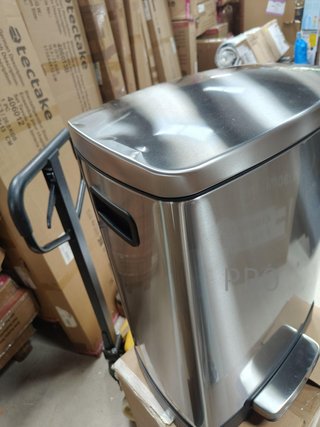 Cubo de basura con 2 compartimientos - Amazon basics