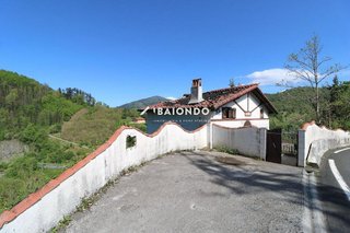 Chalet en venta en Eibar