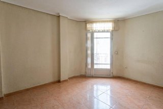 Piso en venta en Zona Piscinas en Burriana