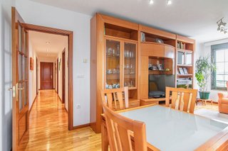 Piso en venta en Contrueces en Gijón