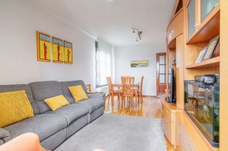 Piso en venta en Contrueces en Gijón
