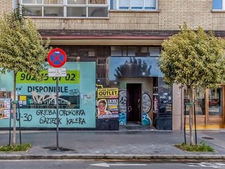 Local comercial en venta en Aranzabela - Aranbizkarra en Vitoria-Gasteiz
