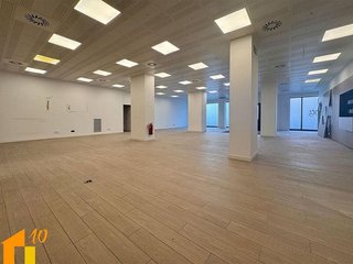 Local comercial en venta en Gamonal en Burgos