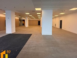 Local comercial en venta en Gamonal en Burgos