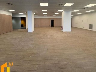 Local comercial en venta en Gamonal en Burgos