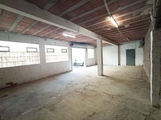 Local comercial en alquiler en Segle XX en Terrassa
