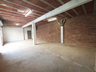 Local comercial en alquiler en Segle XX en Terrassa