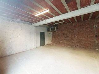 Local comercial en alquiler en Segle XX en Terrassa
