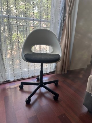Silla de escritorio IKEA regulable