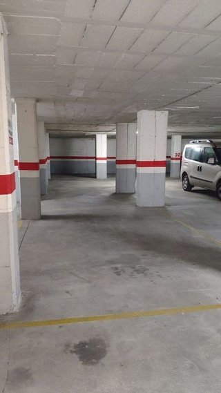 Garaje en alquiler en Olot