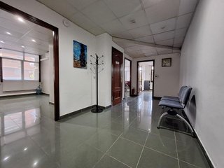 Local comercial en alquiler en Centre - Eixample – Can Llobet – Can Serra en Barbera del Vallès