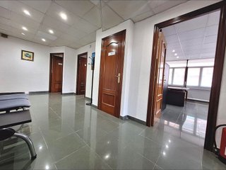 Local comercial en alquiler en Centre - Eixample – Can Llobet – Can Serra en Barbera del Vallès