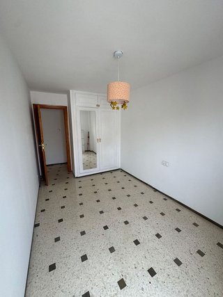 Piso en alquiler en Cervantes en Granada