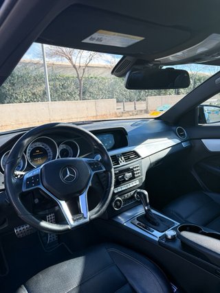Mercedes-Benz Clase C 2011
