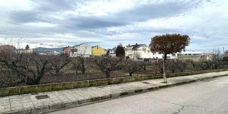 Terreno en venta en Cacabelos
