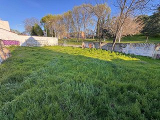 Solar en venta en Valdezarza en Madrid