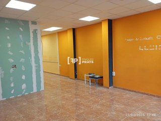 Local comercial en alquiler en Cappont en Lleida
