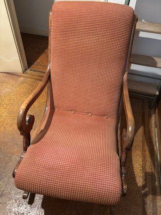 Dolce culla americana in legno massello