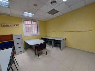 Oficina en alquiler en Navas en Barcelona