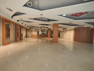Local comercial en alquiler en Centro en Elche